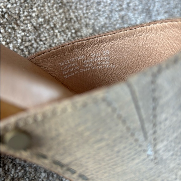 Dansko Clogs - Picture 5 of 6